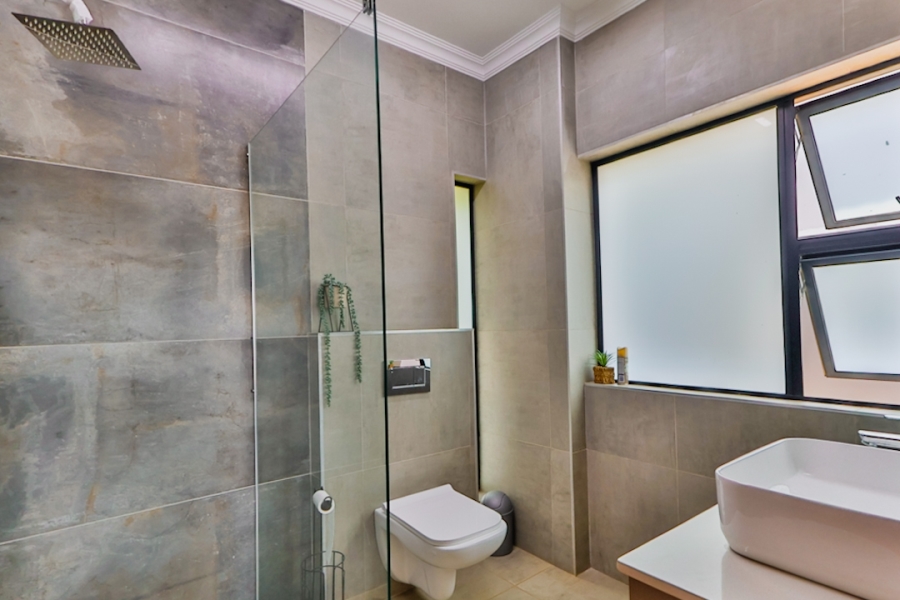 4 Bedroom Property for Sale in The Coves North West